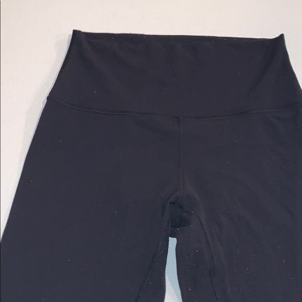 BLACK LULULEMON LEGGINGS